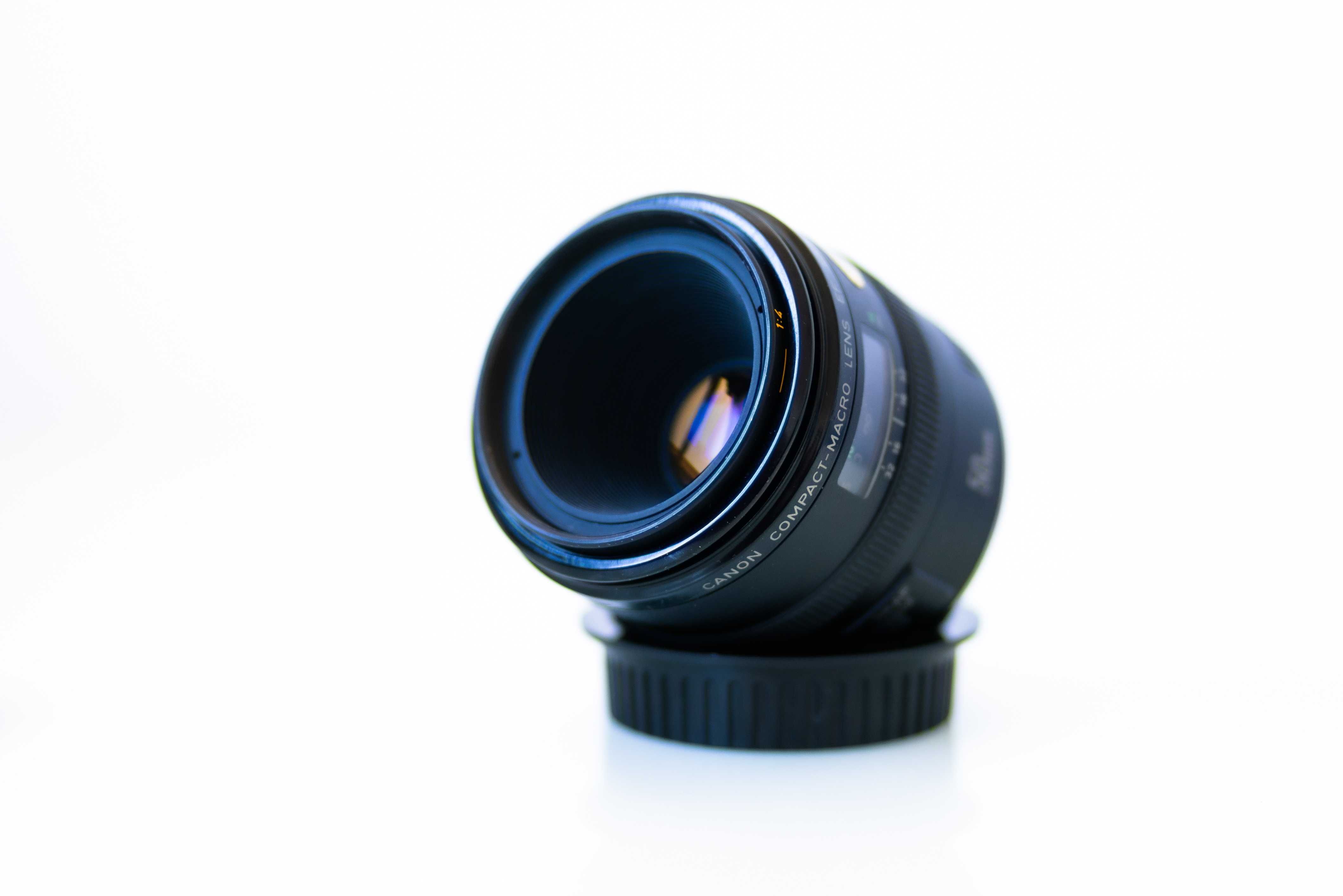 Obiectiv MACRO 1:1 Canon 50mm f2.5 Full Frame