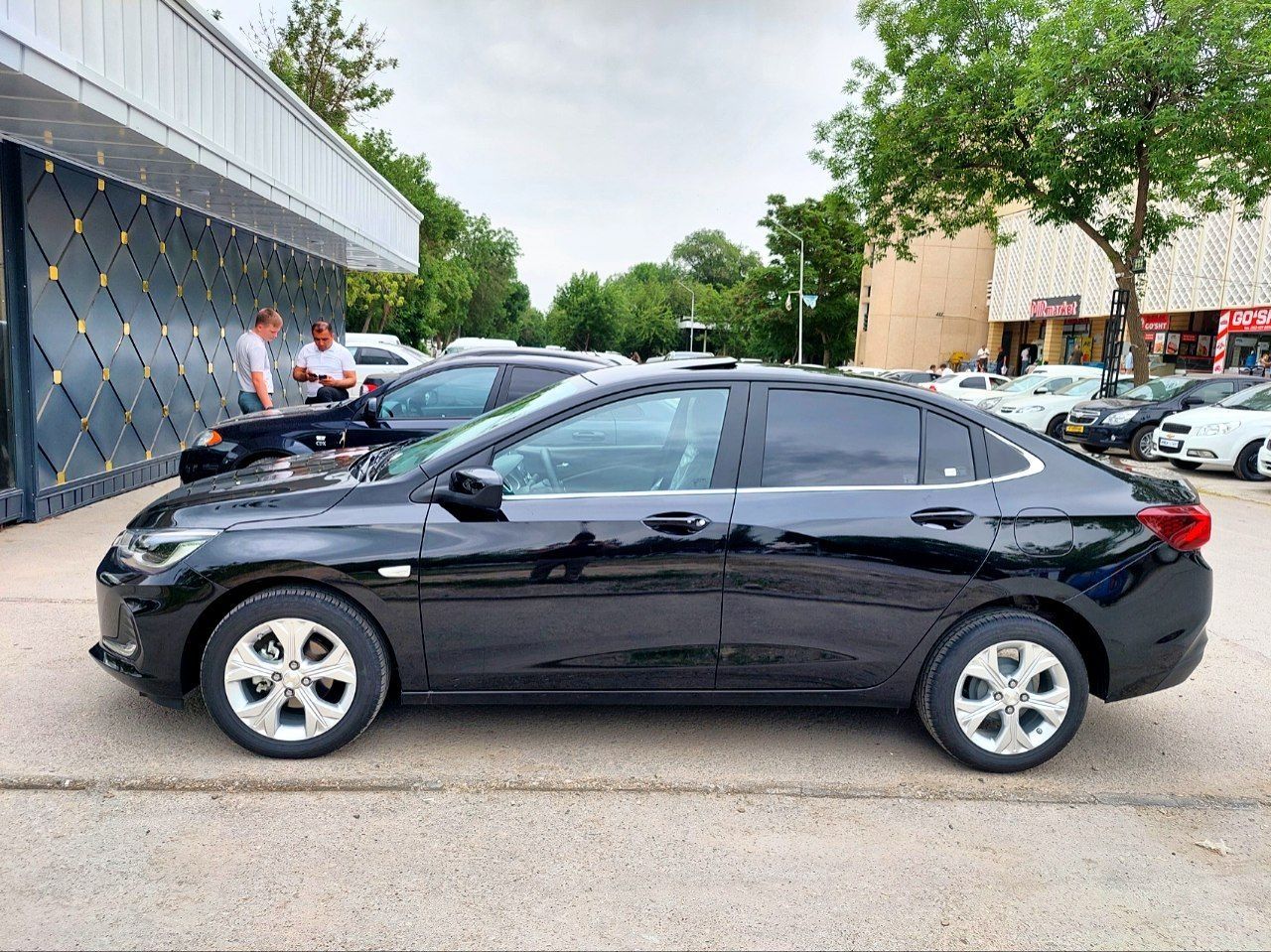 Chevrolet Onix full