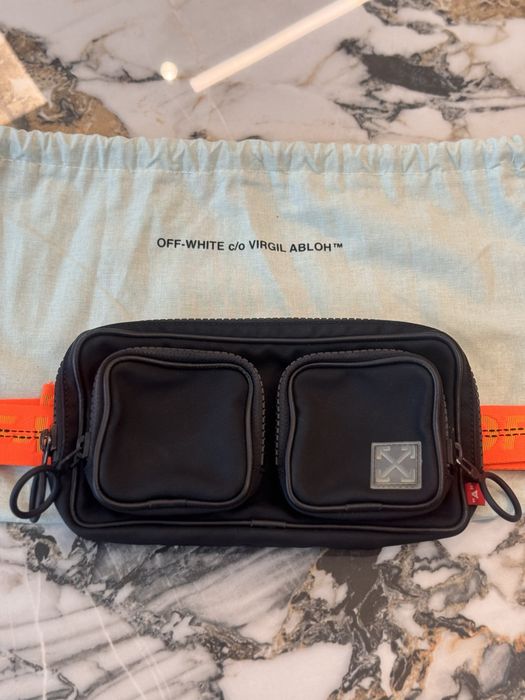 Чантата за кръста Off-white c/o Virgil Abloh Belt Bag