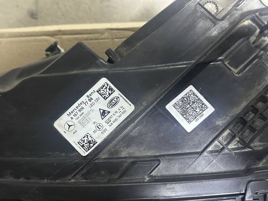 Мерседес JLE 450 фара чап томони