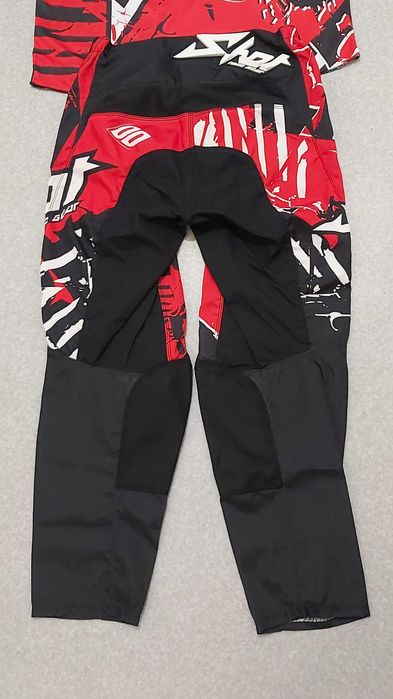 Екип М Shot Race Gear + ръкавици