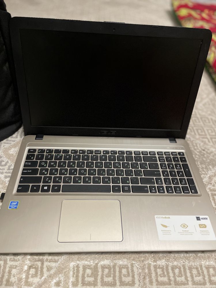 Ноутбук Asus X540UA