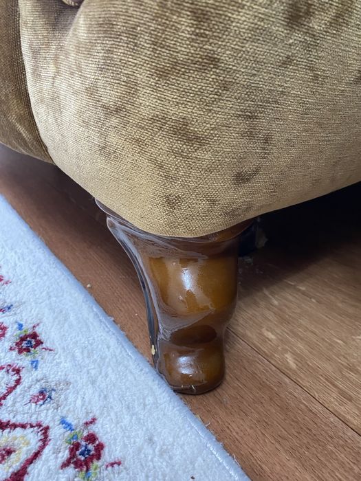 Продаю диван «Потютьков»