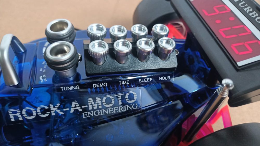 Radio Cu Ceas Nou Cu Neon Alarmă Cu Sunet Motor F1 Mașinuță Formula 1