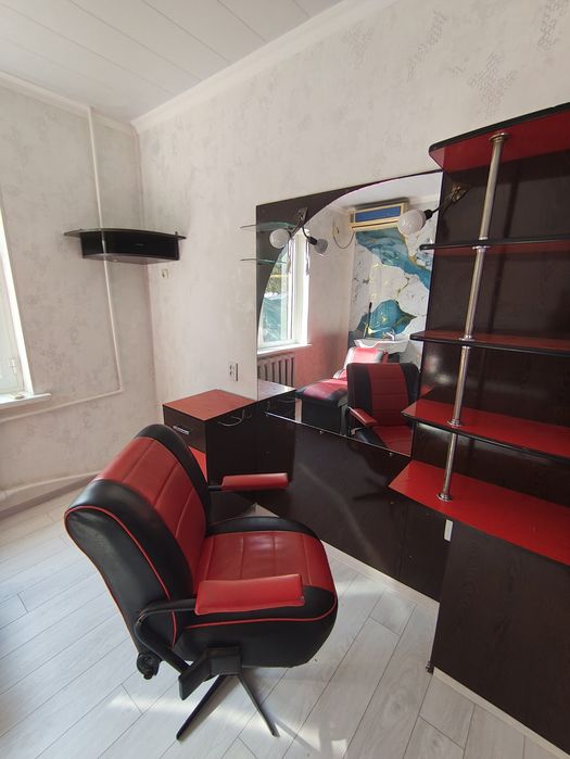 Сдам в аренду Салон красоты!