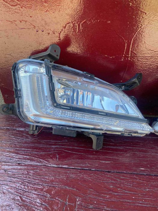 proiectoare hyndai tucson