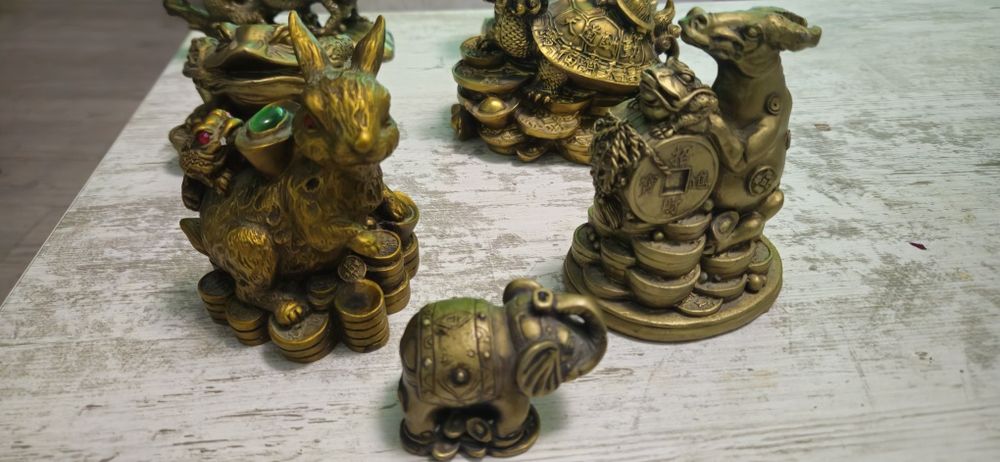 Vand stampe+diorame asiatice.Ou,feng shui,vaza..Scorpioni.Vezi 4 poze