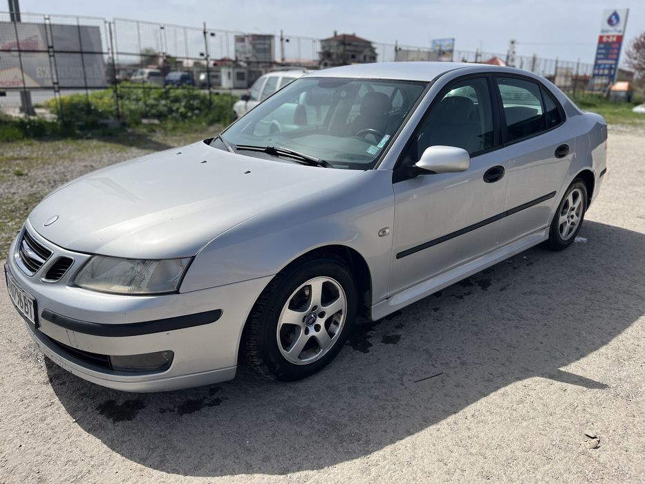 Продавам Сааб 93 2004 г, технически изправен в свижение