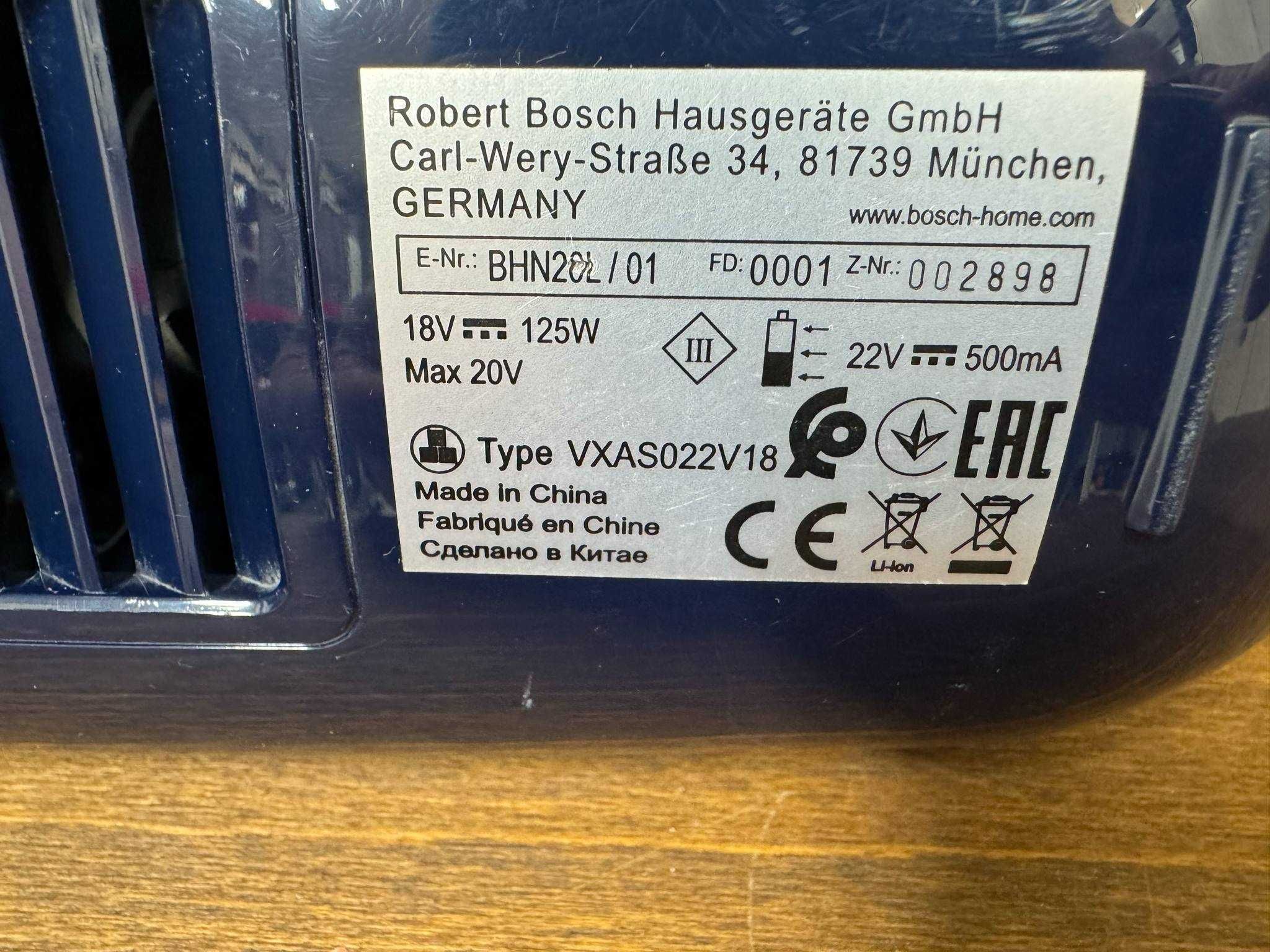 Продавам ръчна акумулаторна прахосмукачка Bosch Move 20V