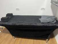 Vand pat cosmetica pe cadru metalic