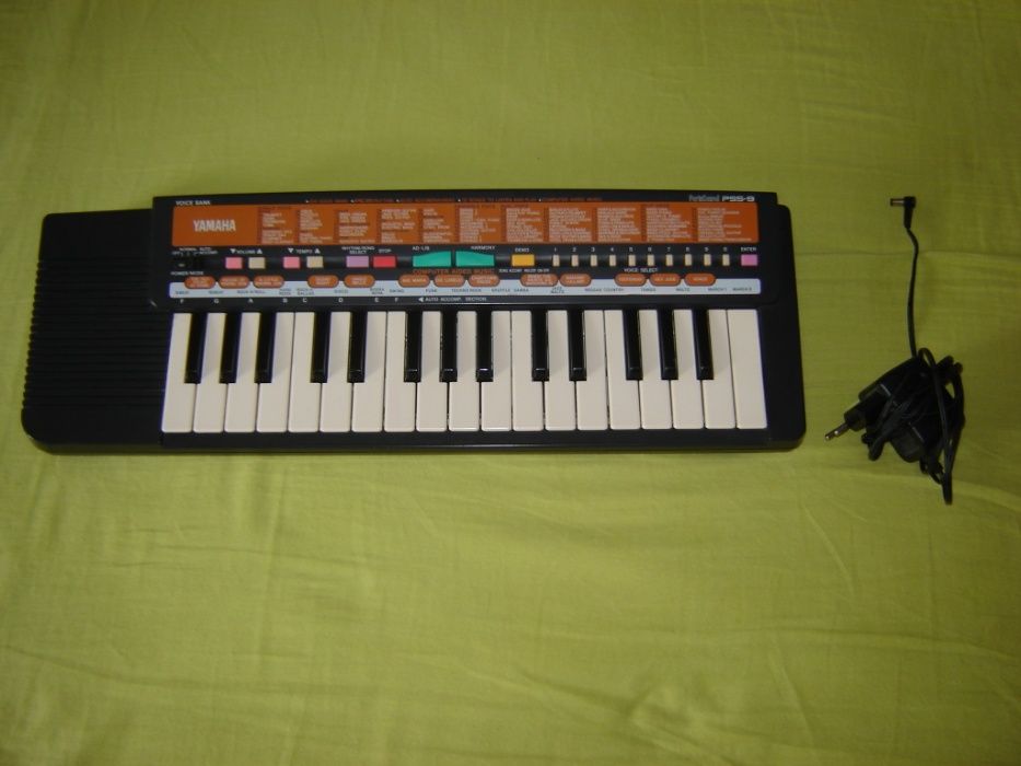 Orga Yamaha PSS-9 originala
