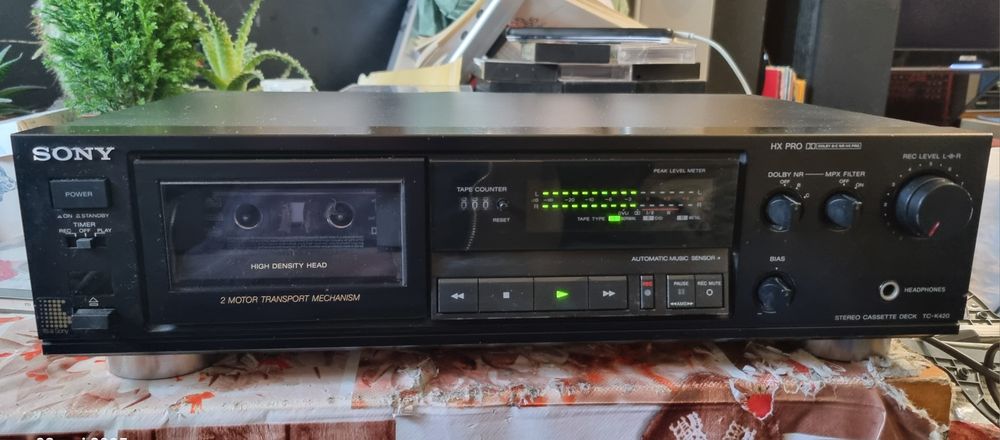 Amplituner Sony str-d565, linie audio Sony
