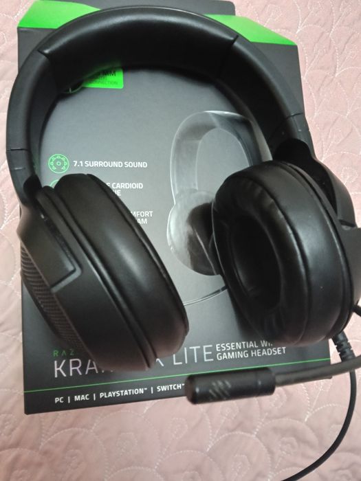 Продам наушники Rayzer