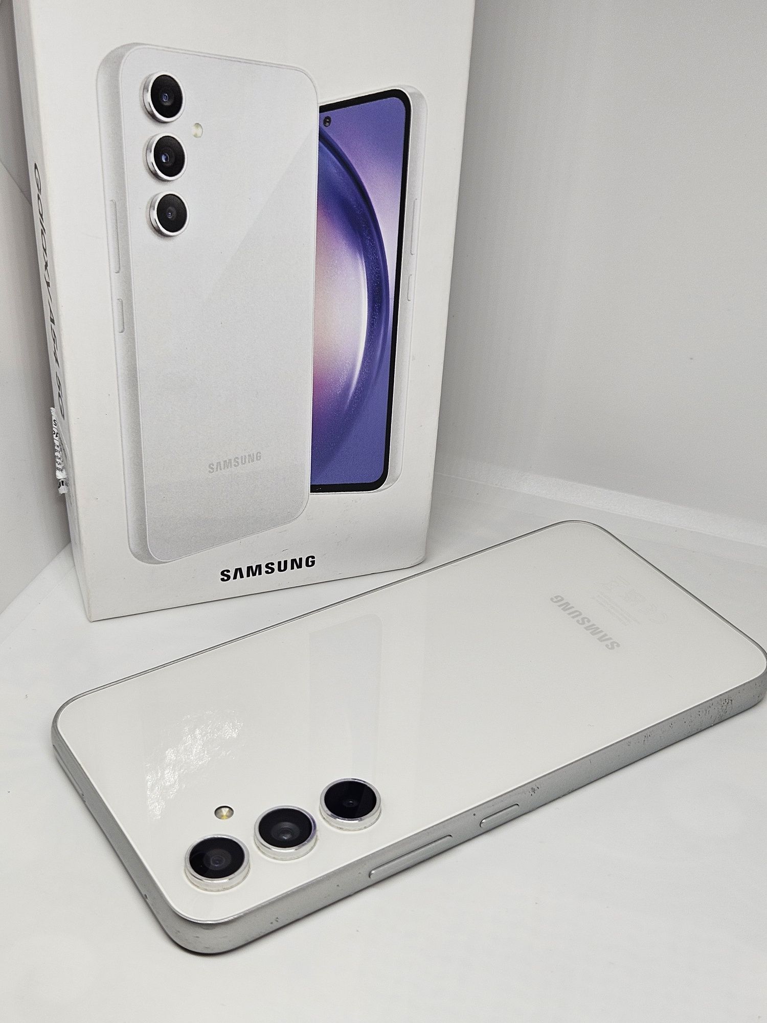 Samsung Galaxy A54 5G 128gb/8ram White