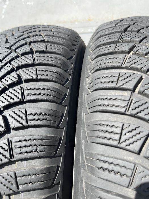 2 бр. зимни гуми 195/65/15 GoodYear 6,5 mm DOT 3514