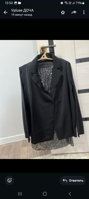 Костюм брюки и юбка по 6000 тенге.