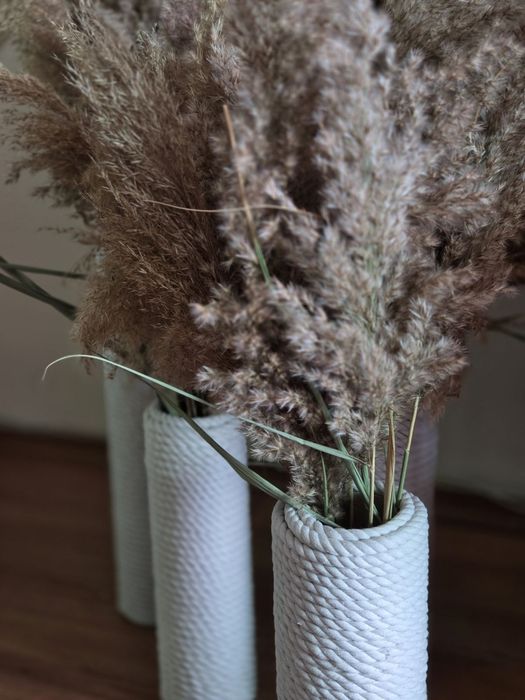 Ръчно изработени вази за сухи цветя