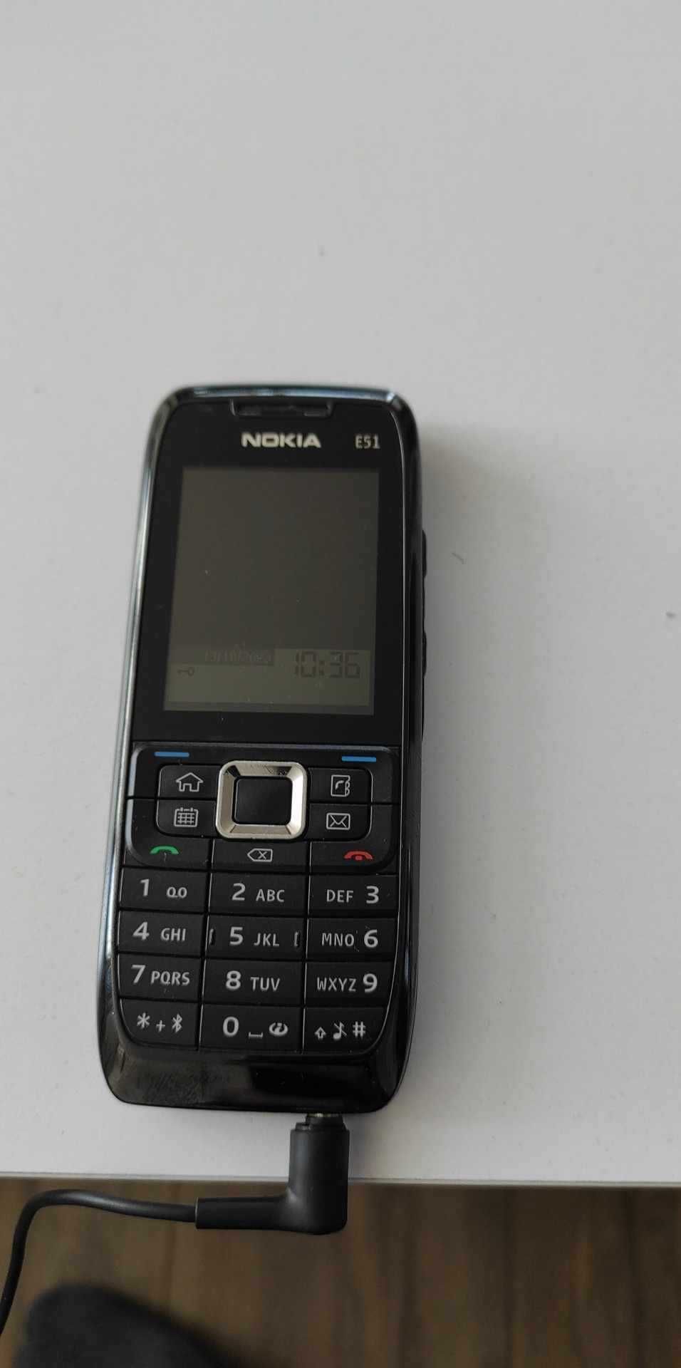 Nokia E51 -в добро състояние