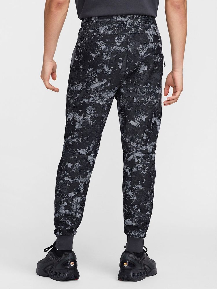 Nike Tech Fleece ОРИГИНАЛЕН мъжки екип горнище и долнище - M