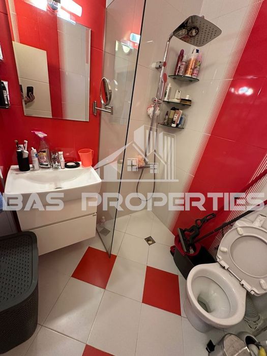 Продава се Тристаен апартамент в София, Илинден - 65 кв.м за 2616 €/кв.м - Снимка #10