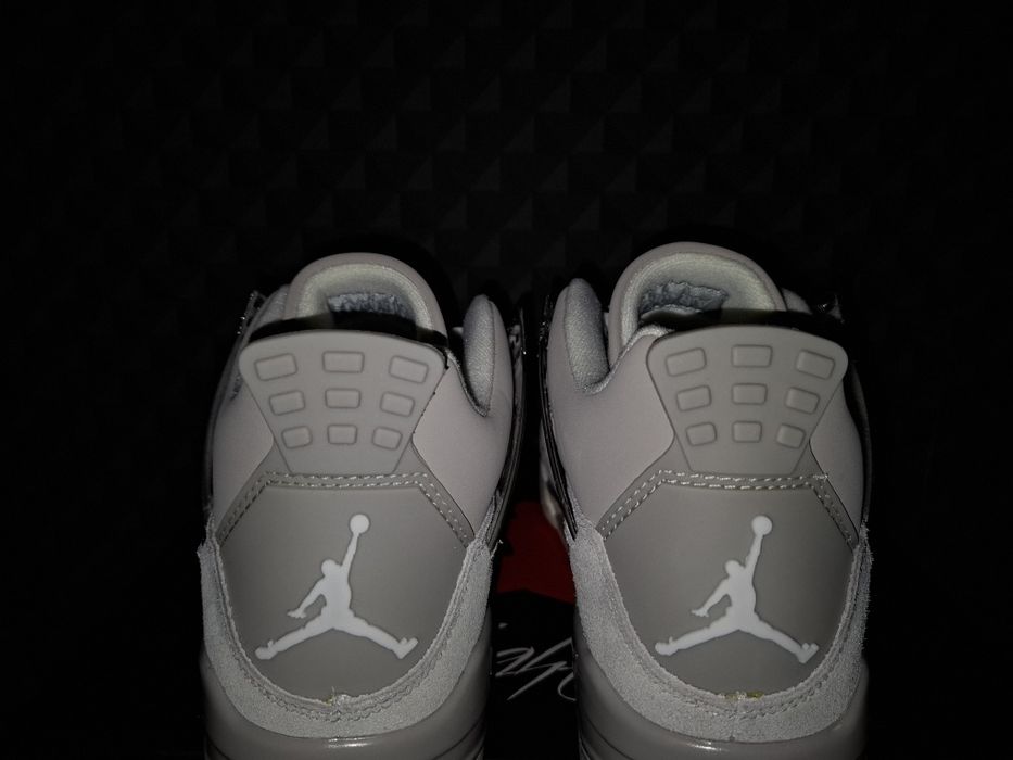 Adidasi sport Nike air Jordan 4 Retro Frozen Moments