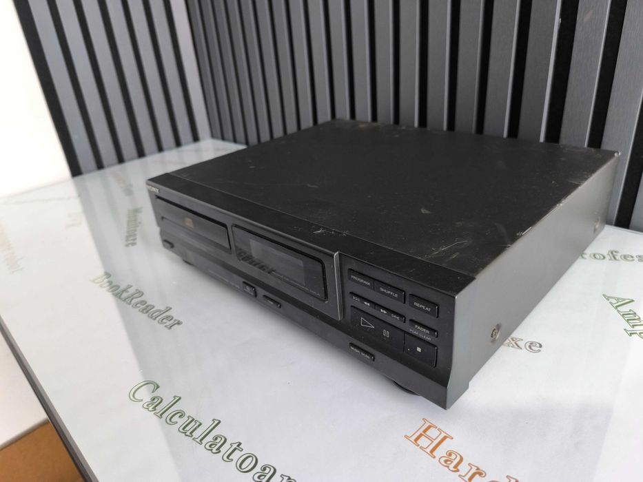 CD Player Sony CDP-M18 - Funcțional, Testat