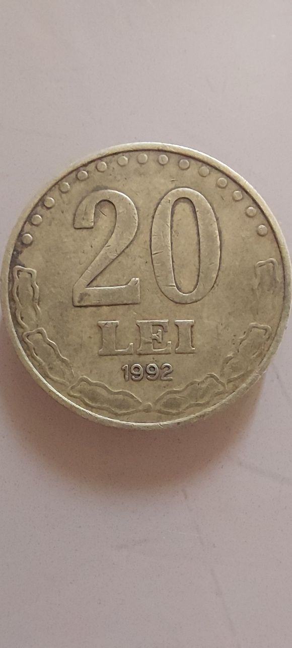 Vând moneda 20 de lei din 1992