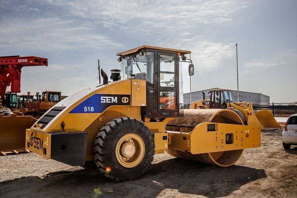 Грунтовый каток SEM [518] 18т