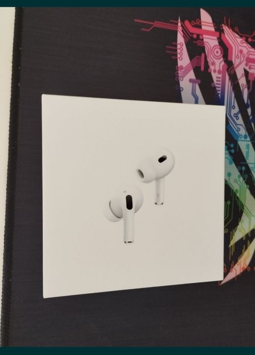 Apple airpods pro 2nd- Bluetooth слушалки