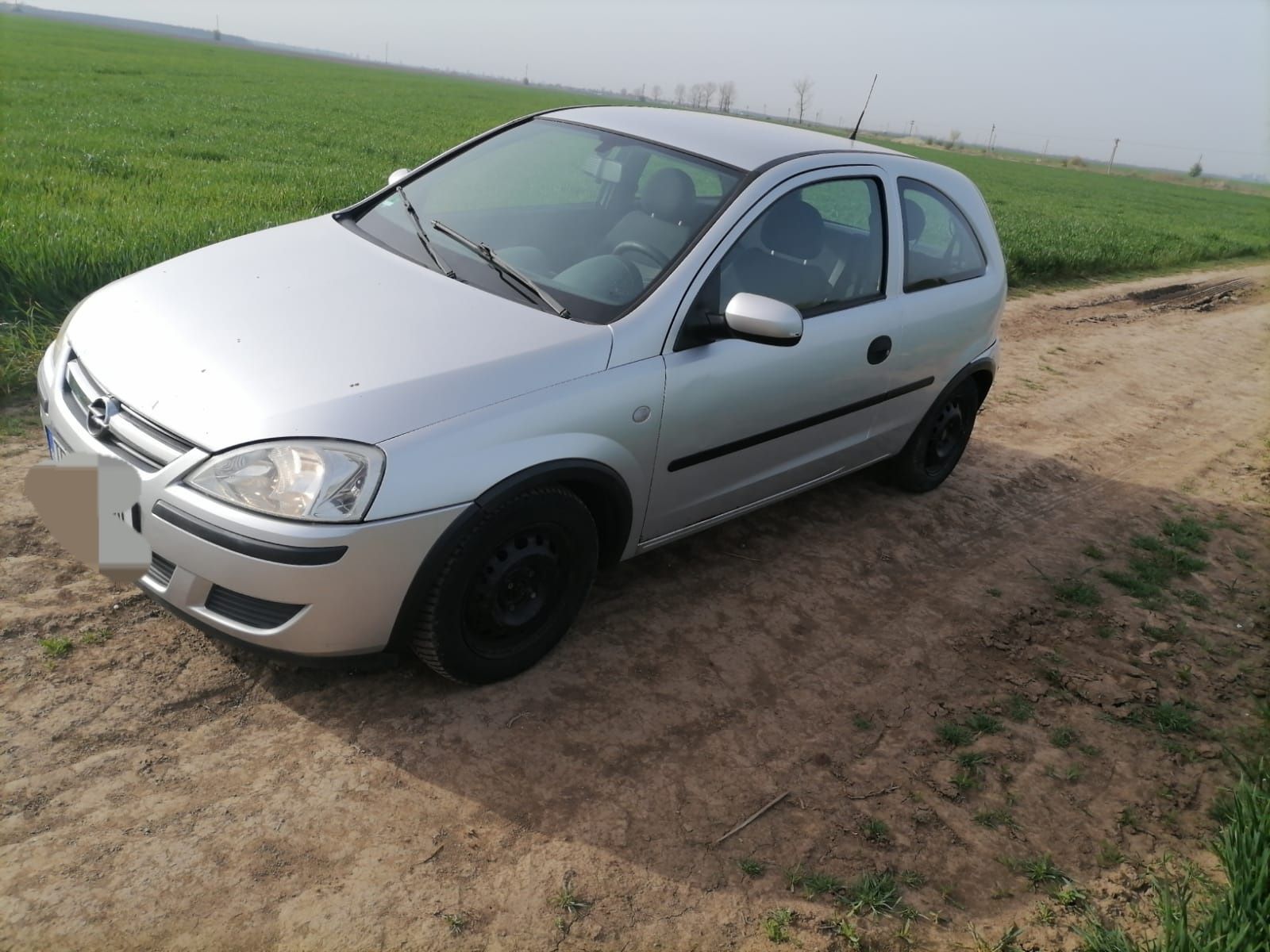 Vand sau schimb opel corsa 1.3 cdti