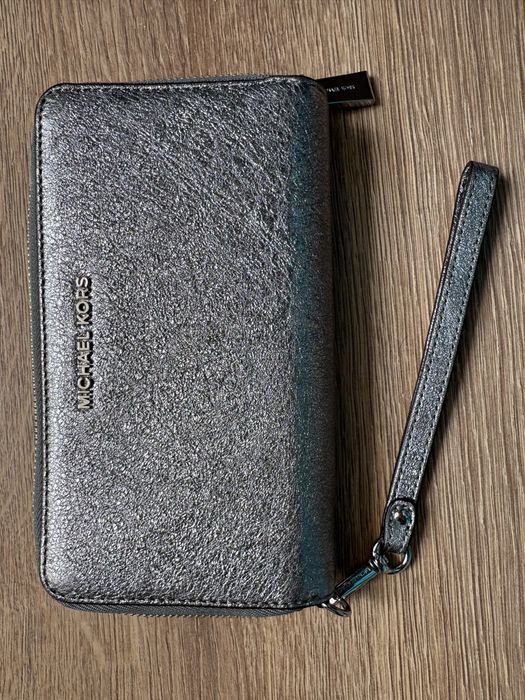 Portofel Michael Kors argintiu din piele