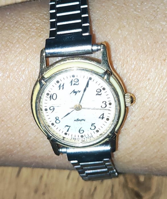 Часы советские Луч кварцевые женские