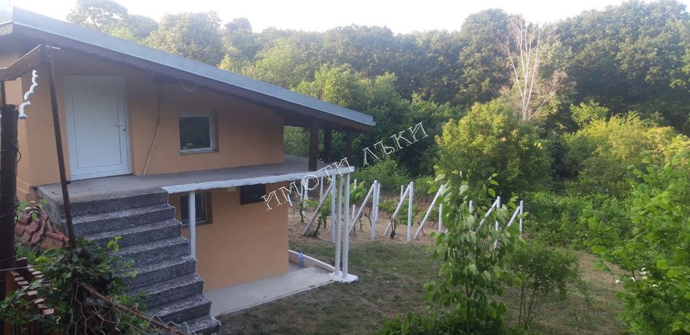 Къща в Варна-м-т Боровец - юг площ 60 цена 60000