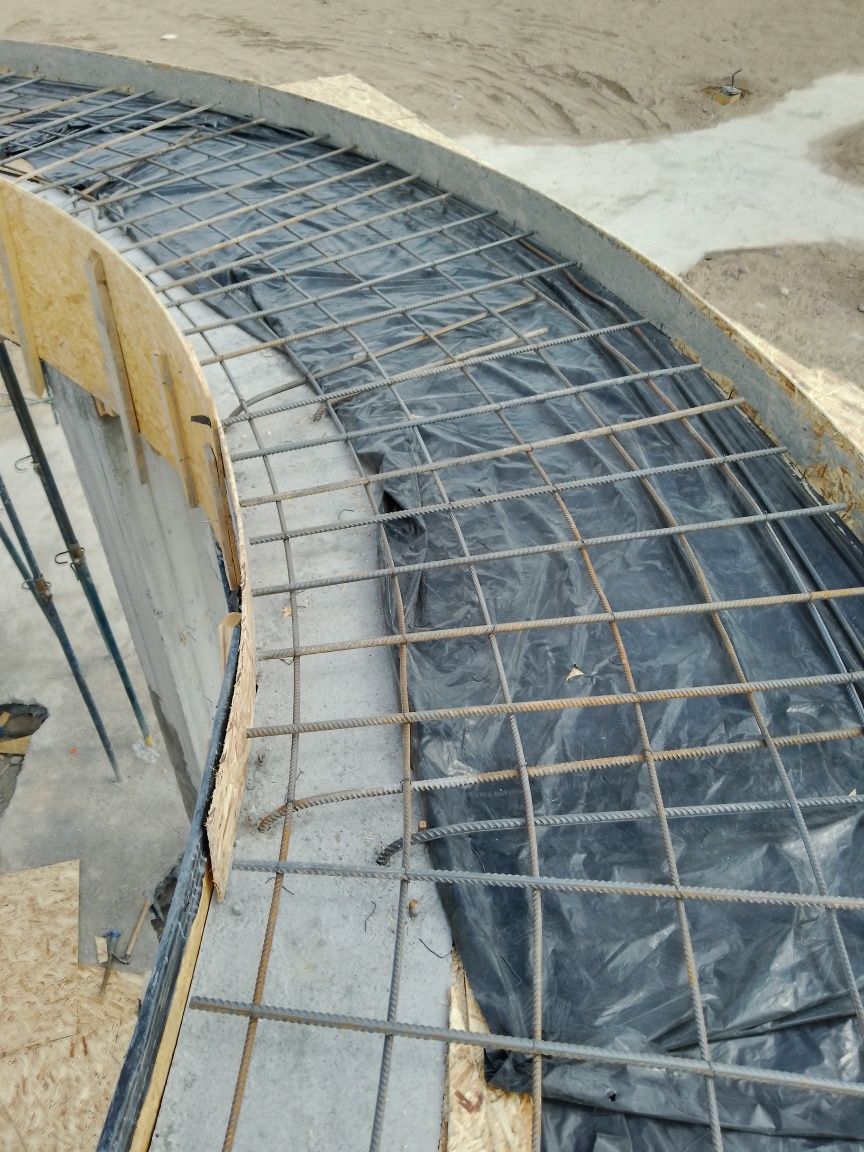 Monolıt  beton regıl kallona quyamiz
