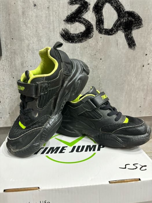 Продам детские обуви