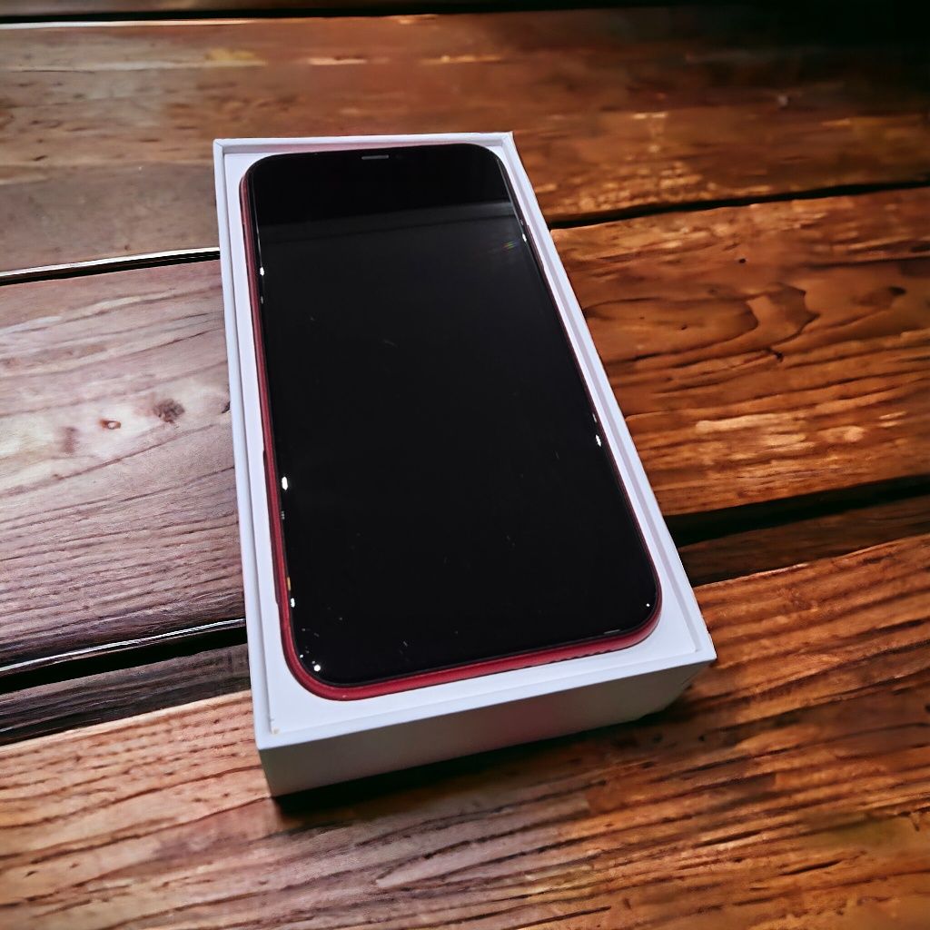 iPhone 11 Red  64gb
