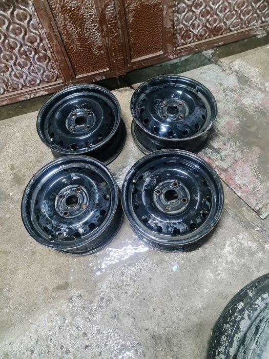 Диска. Размер. 15 сатилади