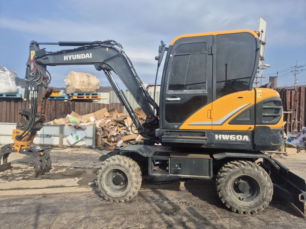 Traktor chayon sotiladi yangidek