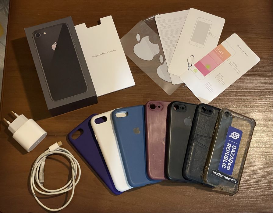 iPhone 8 64GB Space Gray