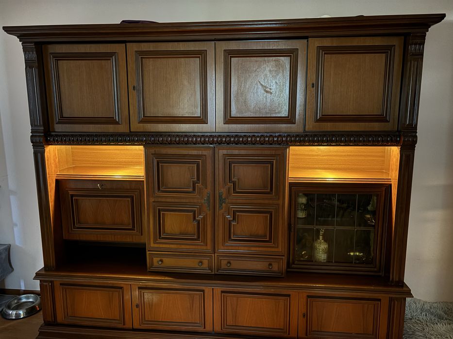 Mobilier sufragerie lemn masiv cireș – vintage