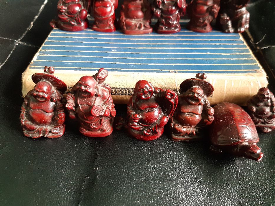 vand 12 mini statuete buddha si animale pentru colectionari