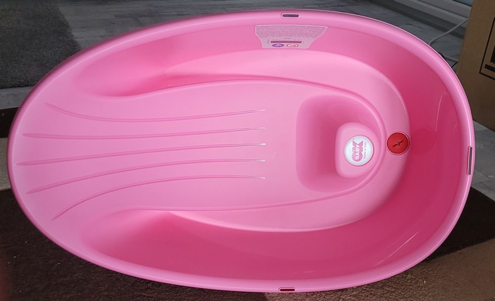 Cadita bebelus cu termometru