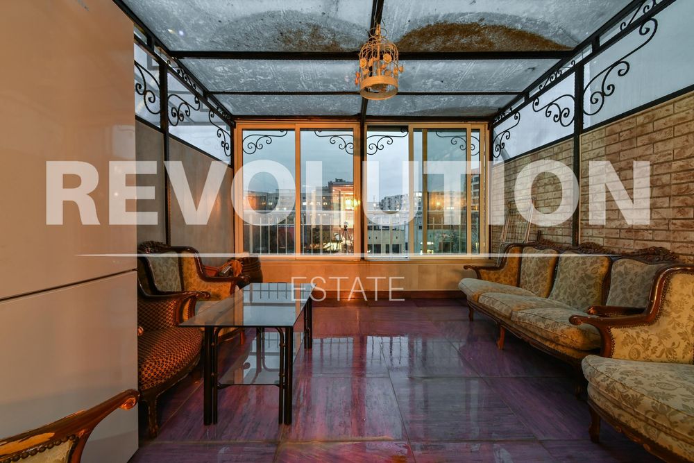 Двустаен апартамент в ж.к. Студентски град.