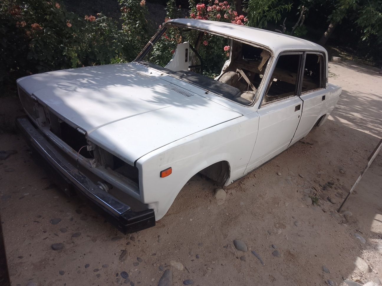 Vaz21 07 kuzf sotladi