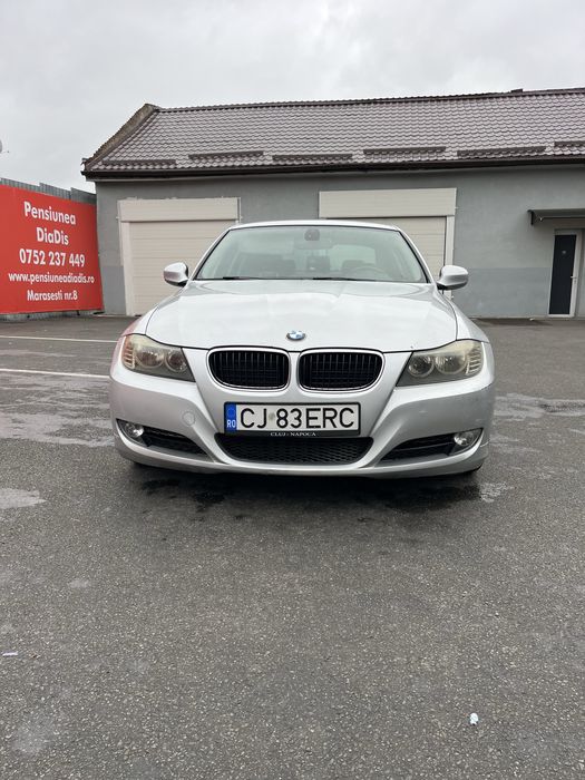 Vând BMW Seria 3 e90 facelift | 2010 | 163cp