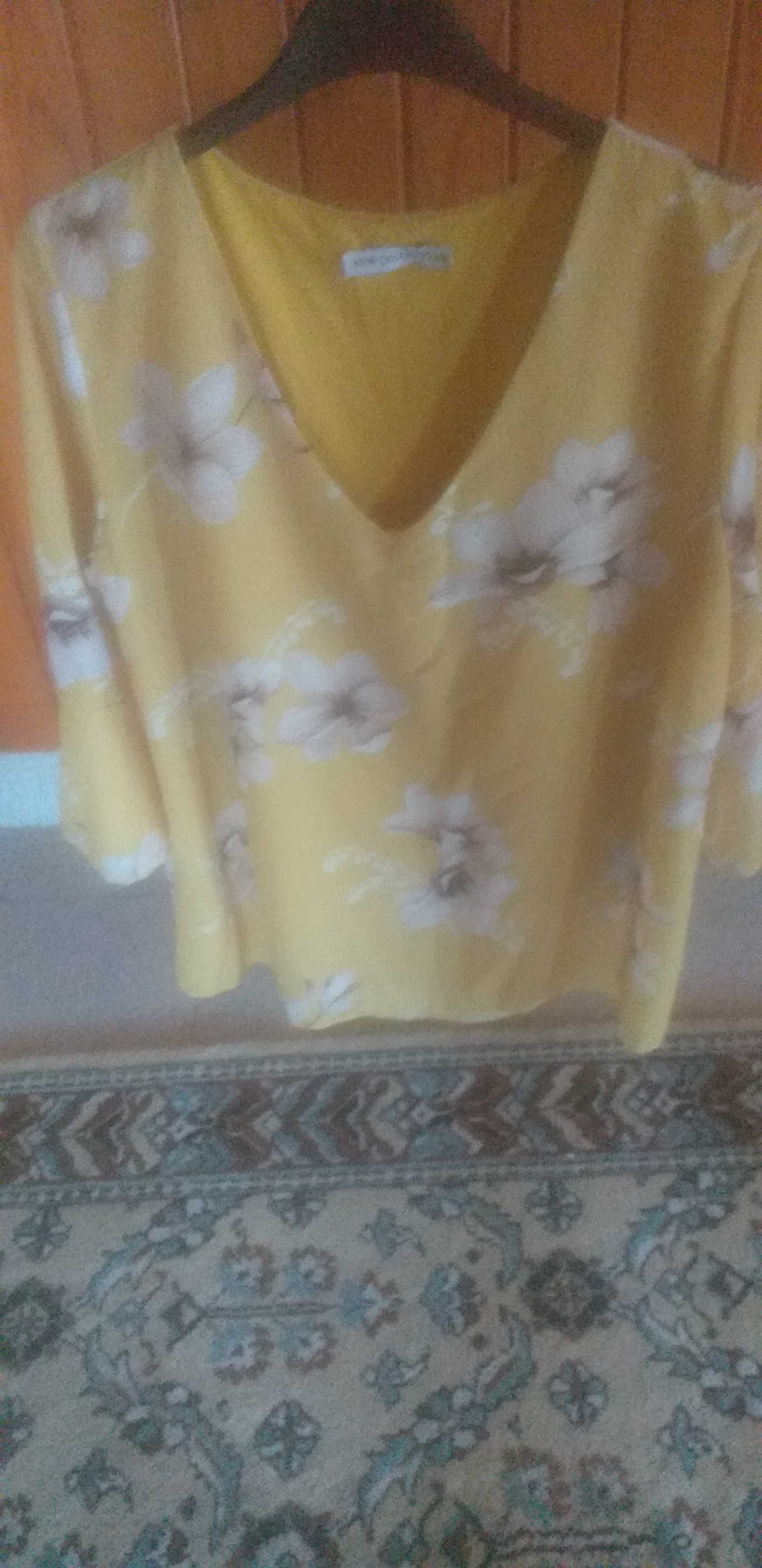 Дамска блуза с три-четвърти ръкав