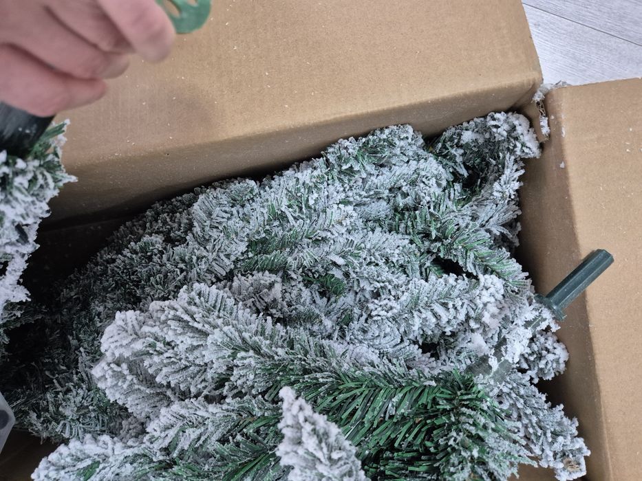 Brad artificial inzapezit.