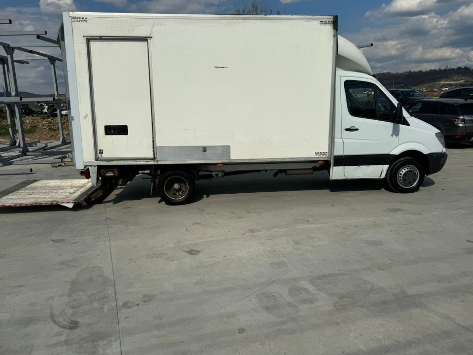 Inchiriez Duba Diverse modele 24/7i Preturi Minime 3.5 t Rent a Van