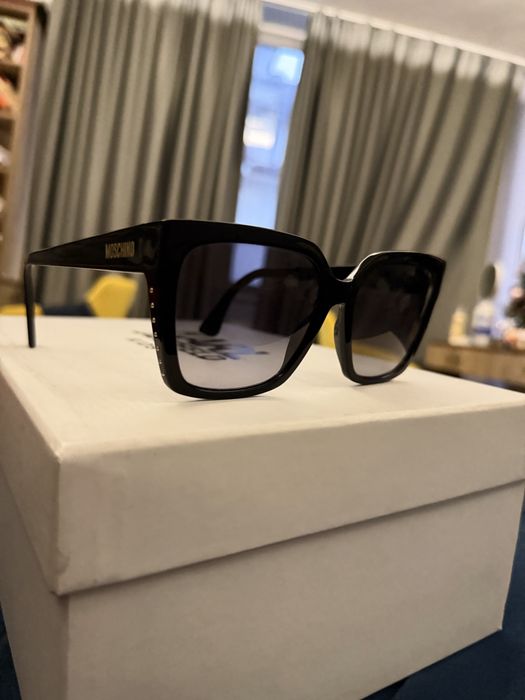 Оригинални очила Moschino