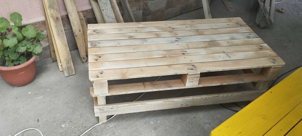 Mobilier de gradina